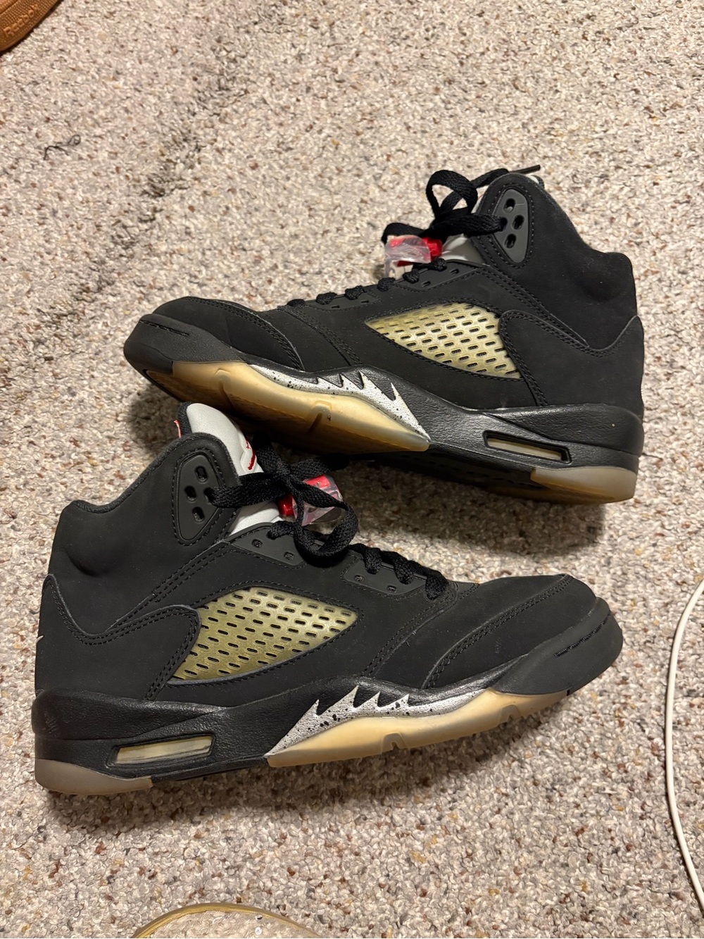 Jordan 5 Black Metallic Sneakers